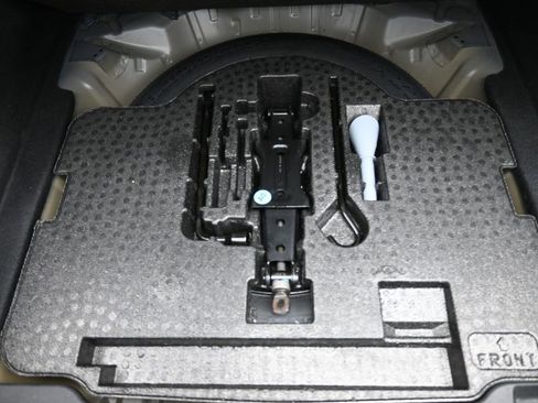 Certified 2023 Honda Accord EX image 23