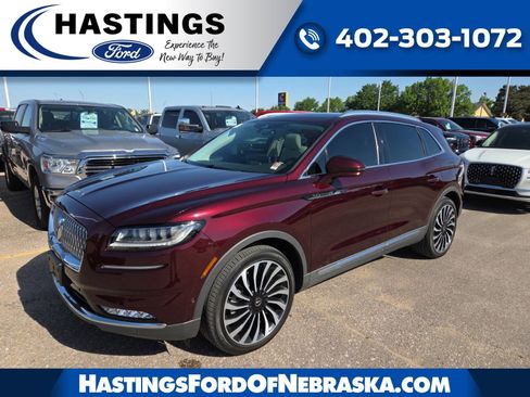 Used 2023 Lincoln Nautilus Black Label w/ Class II Trailer Tow Package AWD/4WD image 1