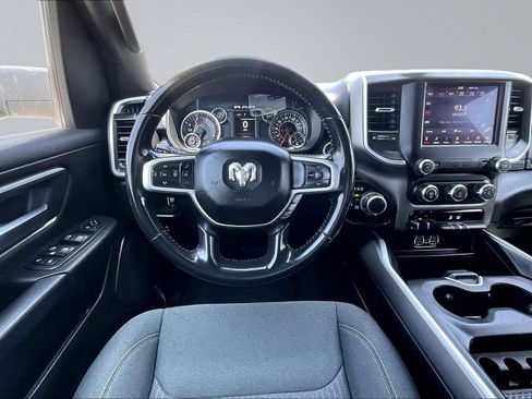 Used 2020 RAM 1500 Big Horn AWD/4WD image 5