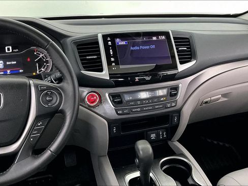 Used 2018 Honda Pilot EX-L image 7