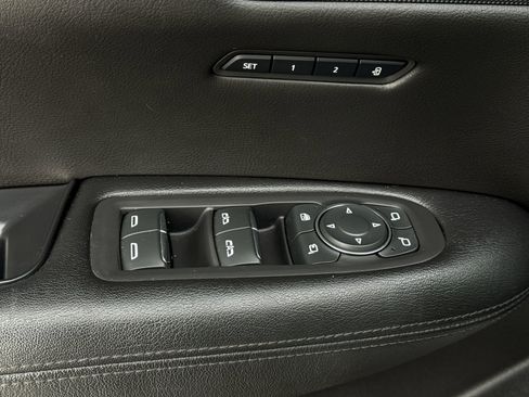 Used 2019 Cadillac XT5 Luxury image 24