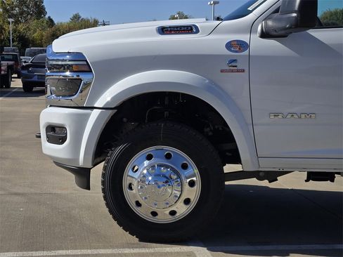 New 2026 RAM 4500 Tradesman w/ Laramie Trim Package image 5