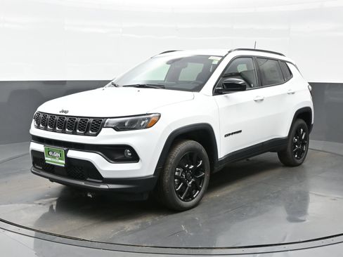 New 2026 Jeep Compass Latitude AWD/4WD image 2