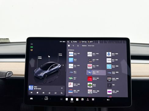 Used 2023 Tesla Model 3 Long Range image 5