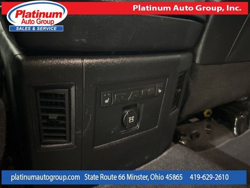 Used 2018 RAM 3500 Laramie w/ Cold Weather Group image 30