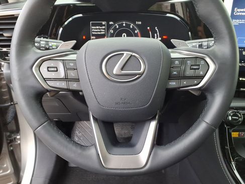 Used 2023 Lexus NX 350 AWD image 19