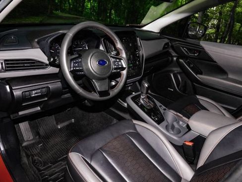 Used 2024 Subaru Crosstrek 2.5i Limited w/ Crosstrek Mirror Package AWD/4WD image 18