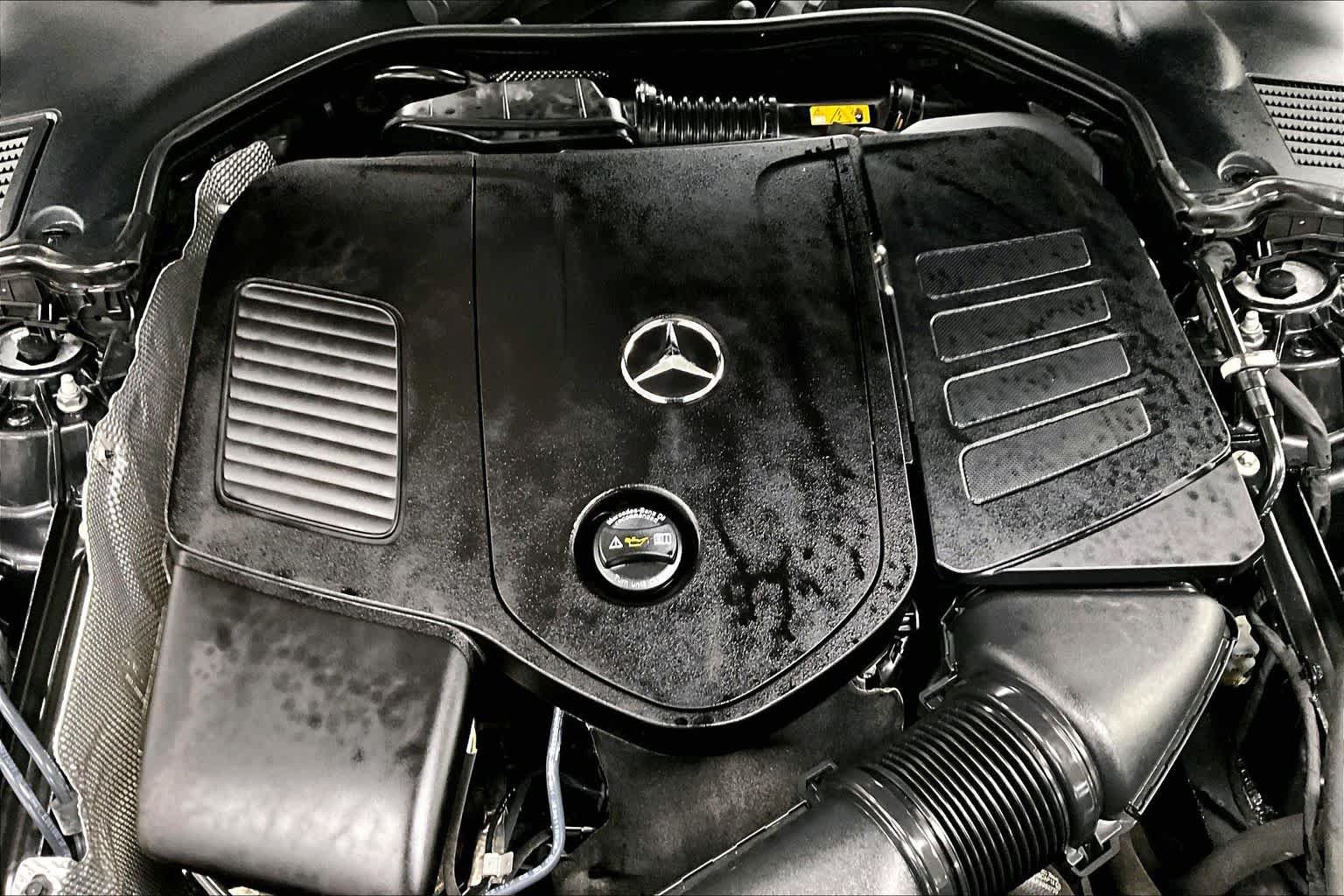 Certified 2024 Mercedes-Benz C 300 4MATIC Sedan image 31