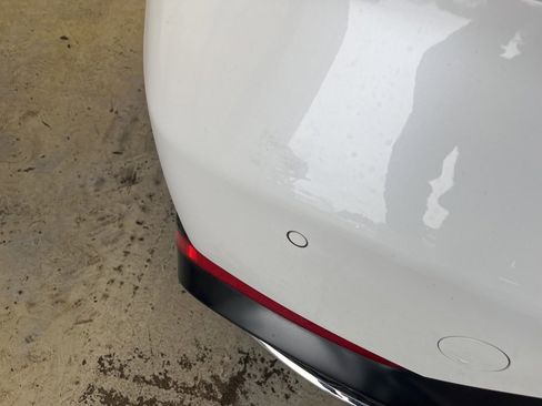 Used 2022 Genesis G70 2.0T w/ Prestige Package image 9