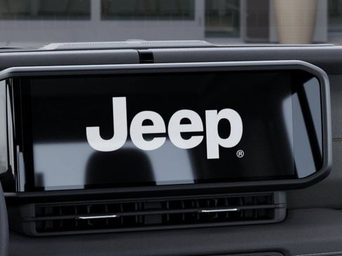 Used 2026 Jeep Gladiator Mojave AWD/4WD image 18