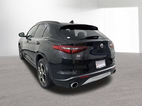 Used 2018 Alfa Romeo Stelvio Ti Sport AWD/4WD image 32