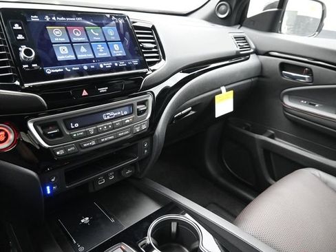 New 2026 Honda Ridgeline Black Edition image 32