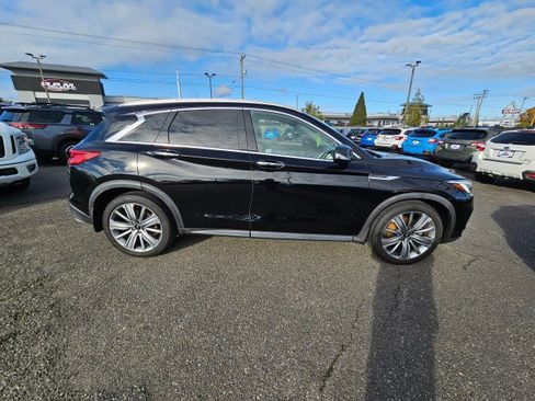 Used 2021 INFINITI QX50 Sensory image 9