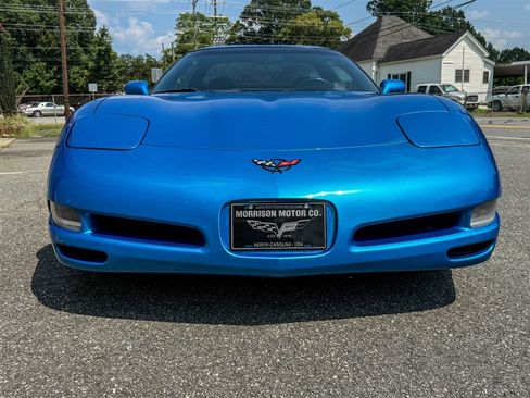 Used 1999 Chevrolet Corvette Coupe w/ Lighting Pkg RWD image 12