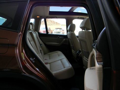 Used 2017 BMW X3 xDrive28i image 14