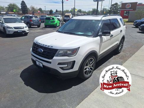 Used 2017 Ford Explorer Sport w/ Equipment Group 401A AWD/4WD image 1