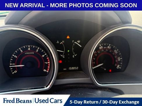 Used 2011 Toyota Highlander SE w/ Tow Pkg AWD/4WD image 11