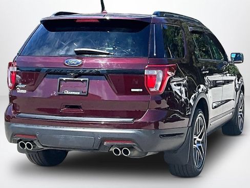 Used 2018 Ford Explorer Sport AWD/4WD image 5