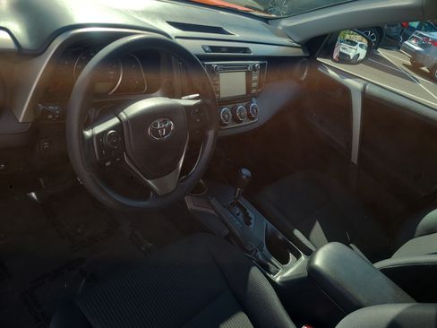 Used 2015 Toyota RAV4 LE AWD/4WD image 15