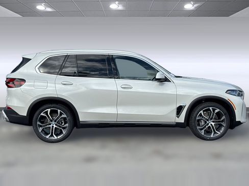 Used 2026 BMW X5 xDrive40i AWD/4WD image 7