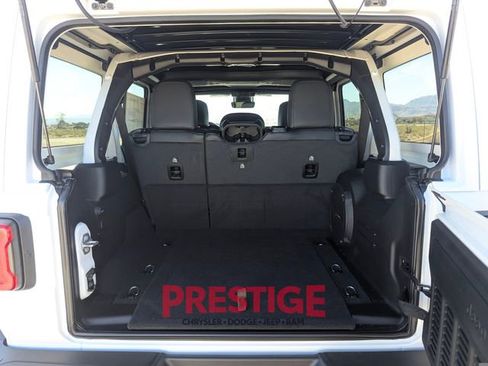 New 2026 Jeep Wrangler Unlimited Rubicon 392 image 9