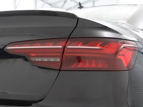 Used 2021 Audi S4 Premium Plus w/ Premium Plus Package image 11