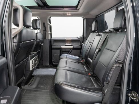 Used 2017 Ford F250 Lariat w/ Lariat Ultimate Package AWD/4WD image 36