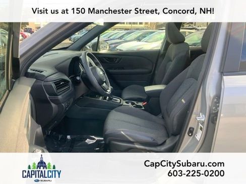 Used 2025 Subaru Forester Premium image 14