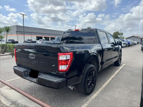 Used 2022 Ford F150 XL w/ STX Black Appearance Package RWD image 4