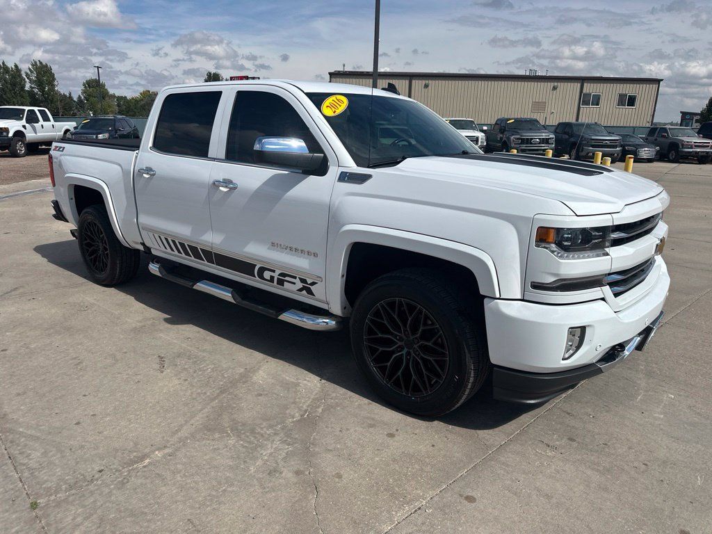 Used 2016 Chevrolet Silverado 1500 LTZ Z71 w/ LTZ Plus Package AWD/4WD image 35