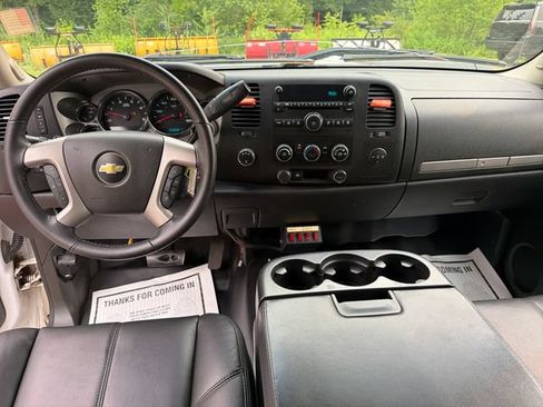 Used 2013 Chevrolet Silverado 3500 LT w/ Interior Plus Package AWD/4WD image 11