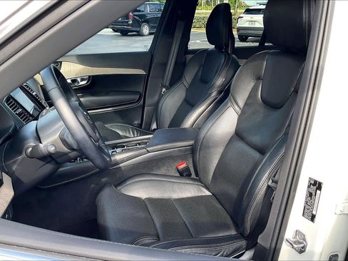 Used 2021 Volvo XC90 T6 Inscription image 23