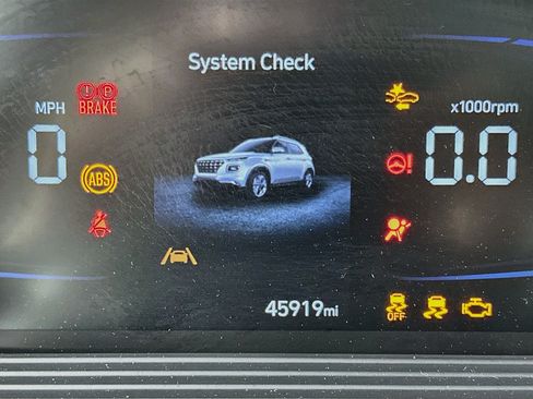 Used 2025 Hyundai Venue SEL FWD image 19