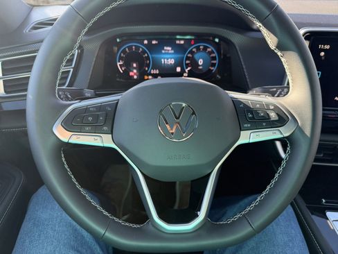 New 2026 Volkswagen Atlas Cross Sport SEL image 7