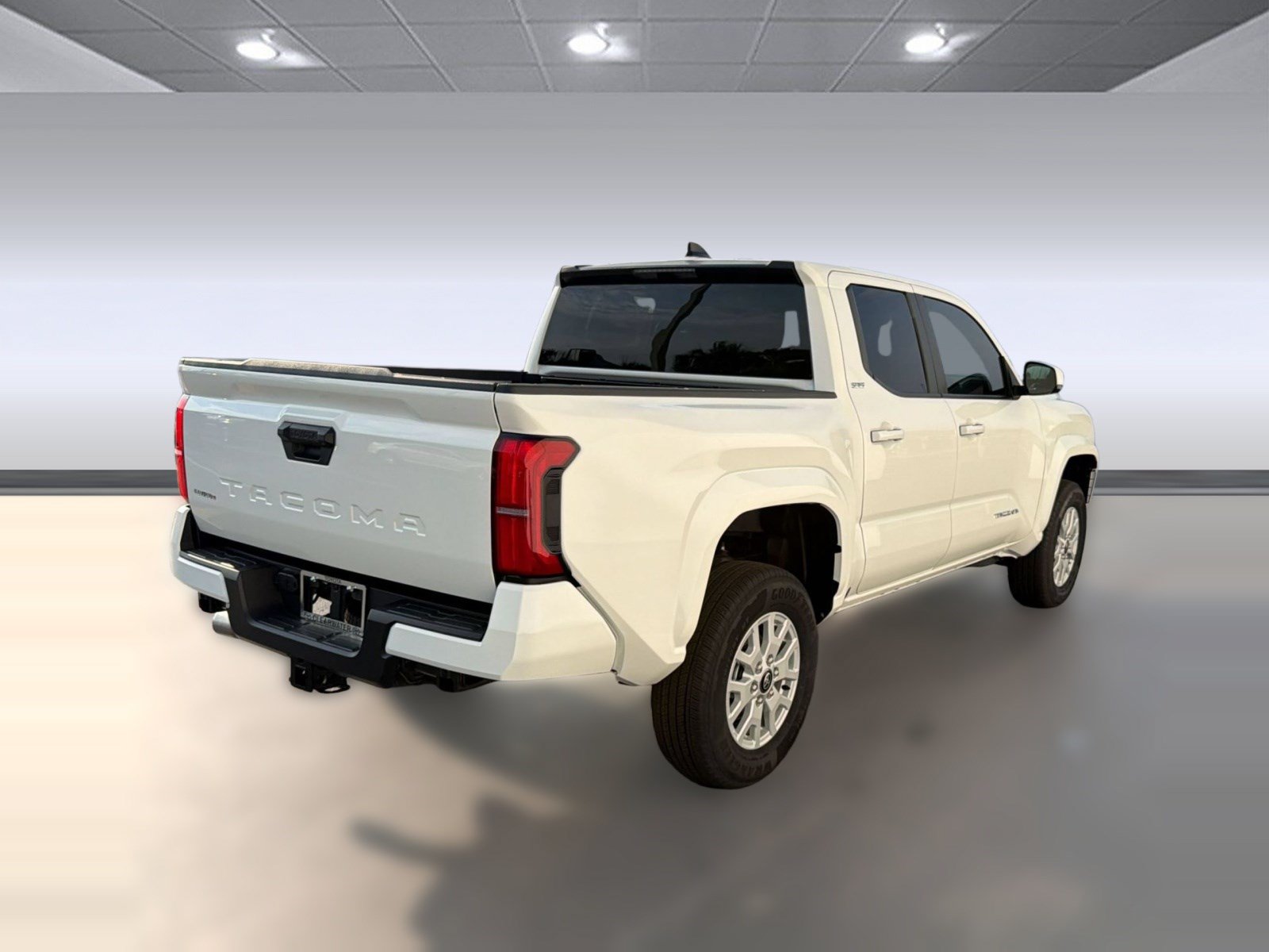 Used 2026 Toyota Tacoma SR5 RWD image 9