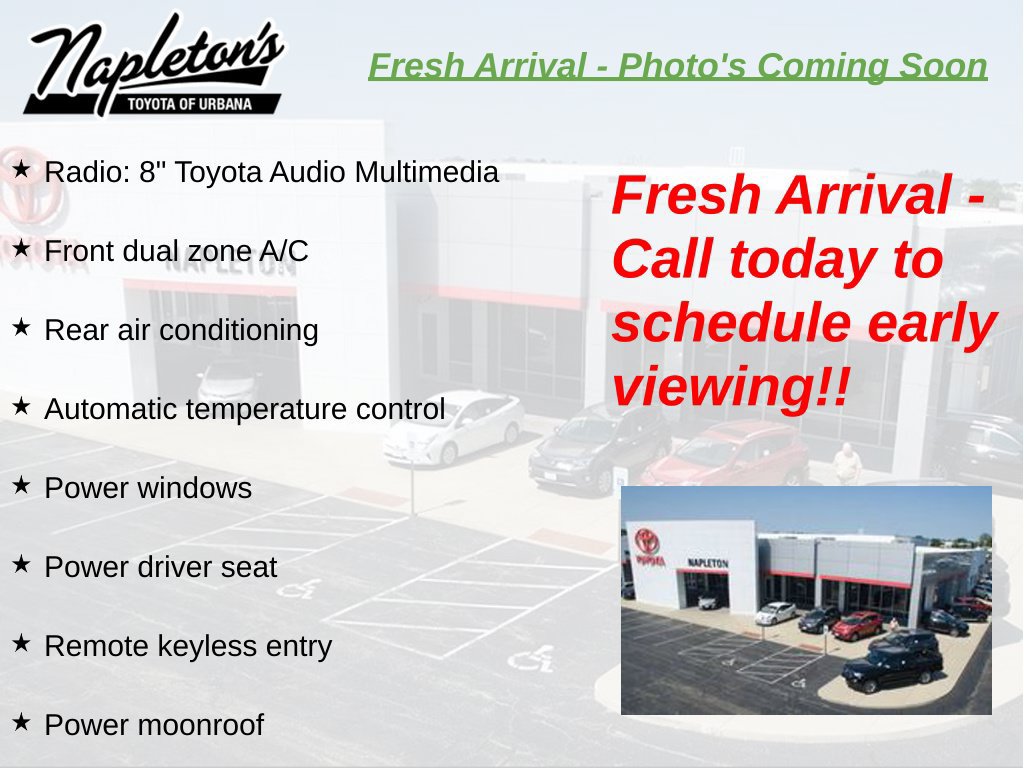 Used 2024 Toyota Highlander XLE AWD/4WD image 1