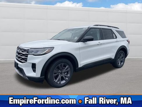 New 2026 Ford Explorer Active w/ Active Comfort Package AWD/4WD image 1