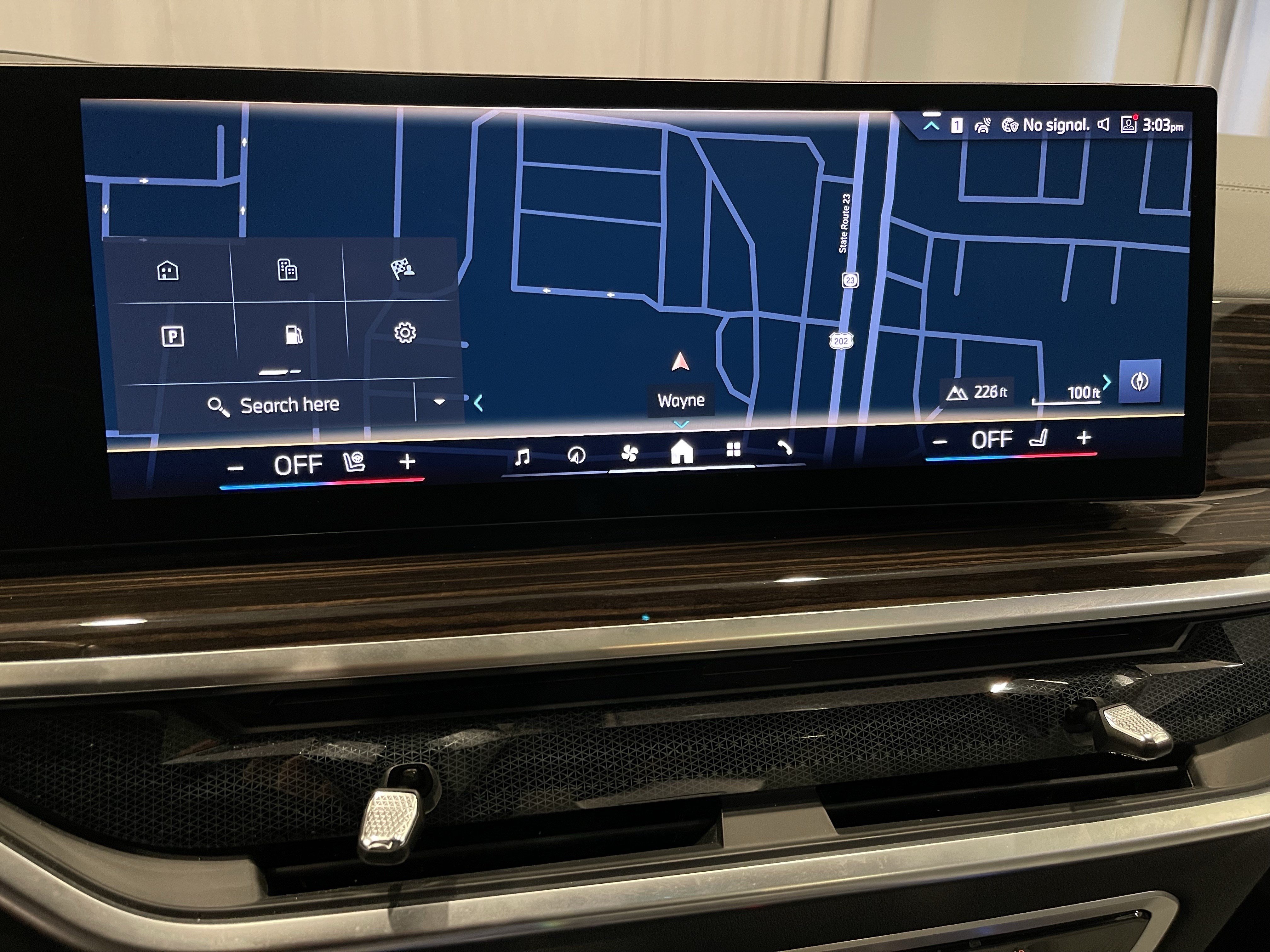 Certified 2024 BMW X7 xDrive40i w/ Executive Package AWD/4WD image 22