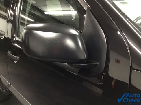 Used 2014 Nissan Xterra S image 22