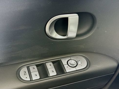 Certified 2024 Hyundai Ioniq 5 SEL RWD image 19