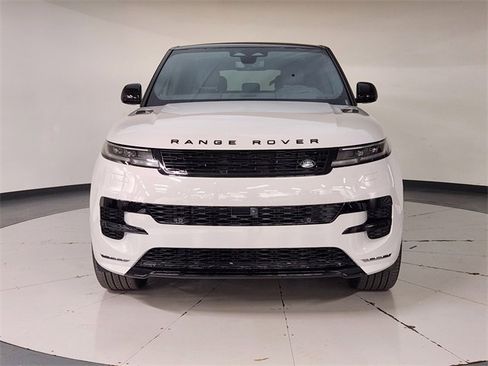 New 2026 Land Rover Range Rover Sport Dynamic SE image 9
