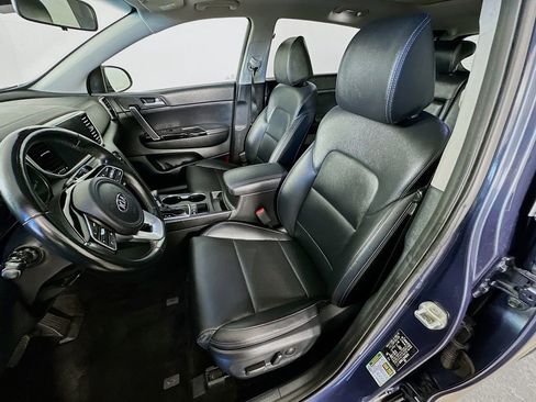 Certified 2022 Kia Sportage EX AWD/4WD image 28
