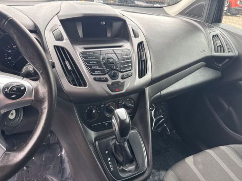 Used 2017 Ford Transit Connect XLT FWD image 10