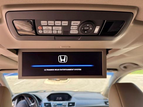 Used 2011 Honda Odyssey Touring image 21