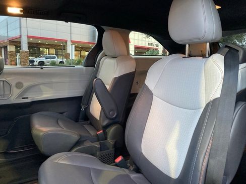 Certified 2024 Toyota Sienna XSE image 11