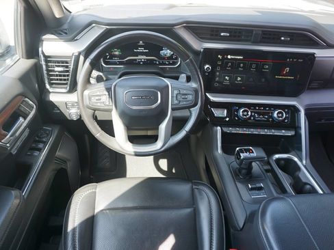 Used 2023 GMC Sierra 1500 Denali w/ Denali Reserve Package AWD/4WD image 6