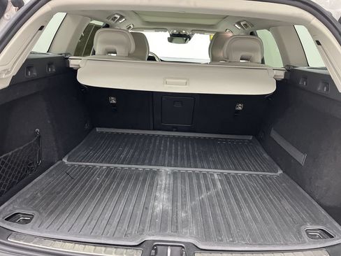 Used 2020 Volvo V60 T5 Cross Country AWD/4WD image 16