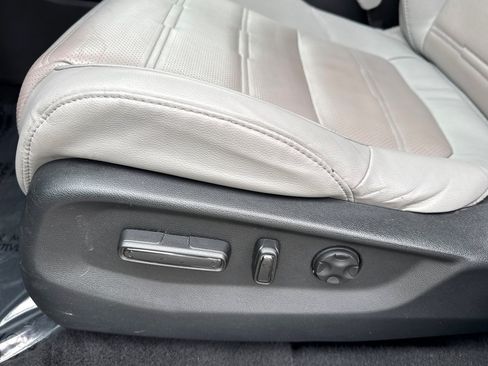 Certified 2018 Honda CR-V EX-L image 14