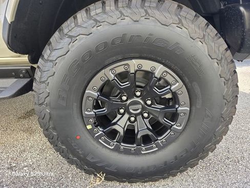 New 2025 Ford Bronco Raptor w/ Interior Carbon Fiber Pack image 29