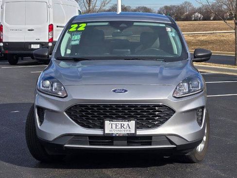 Certified 2022 Ford Escape SE w/ Convenience Package AWD/4WD image 2